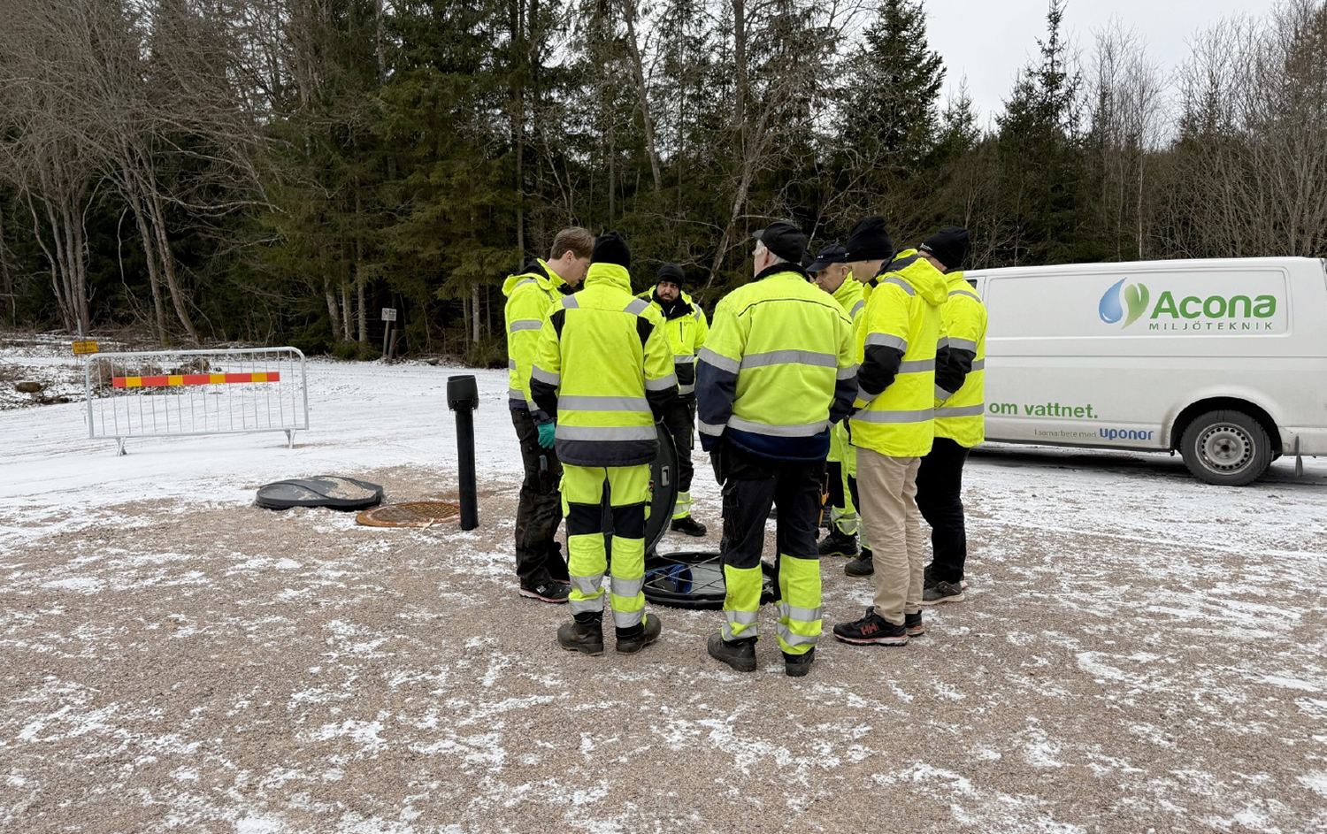 Image for Acona skalar upp!